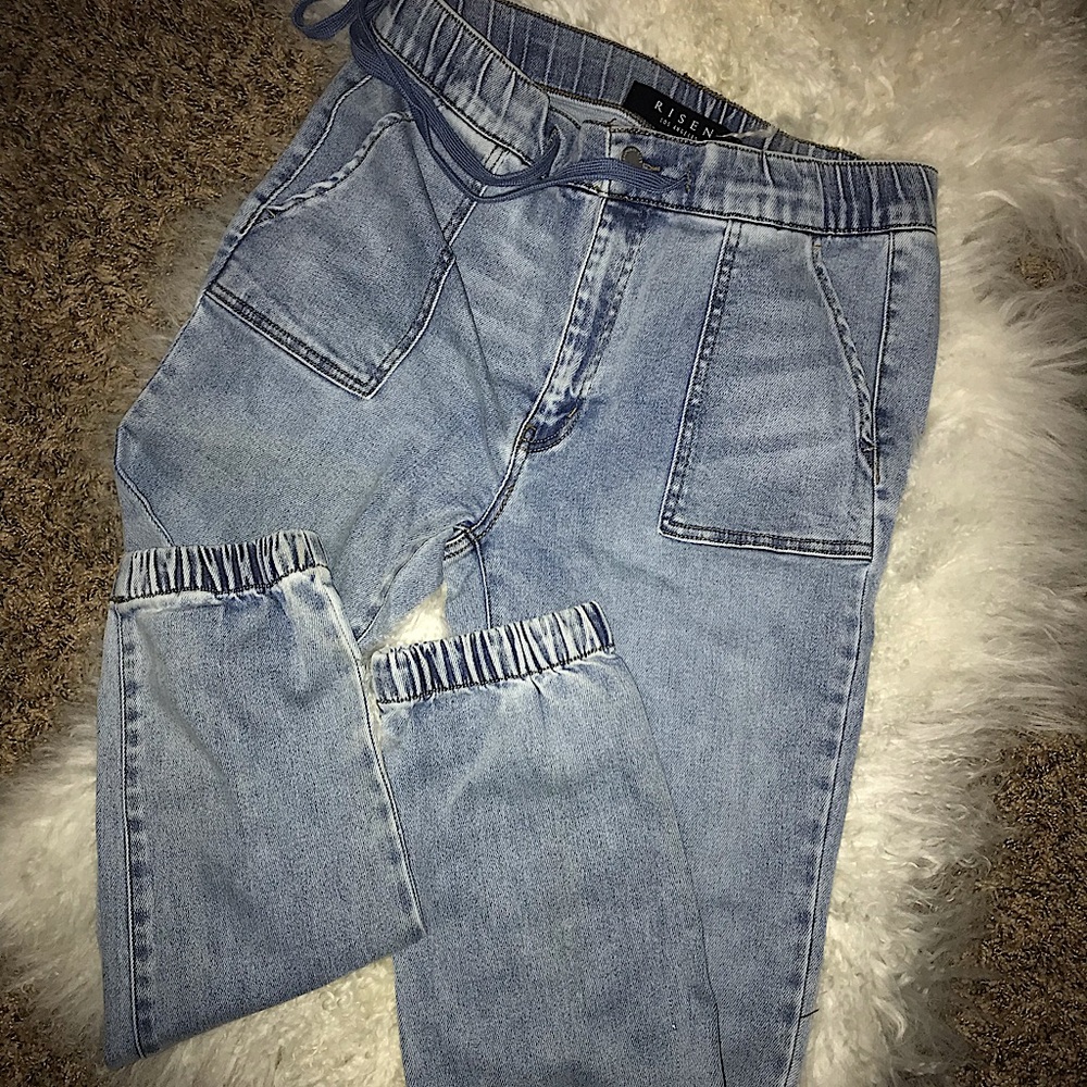 RISEN Jogger Jean